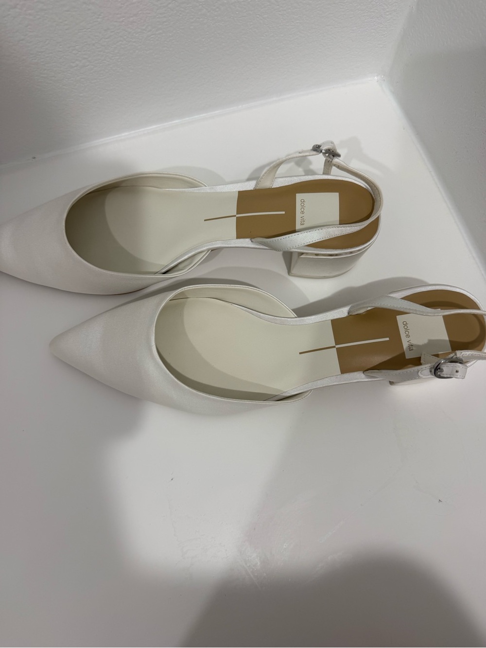 Dolce Vita Ivory Pointed Slingback Pumps